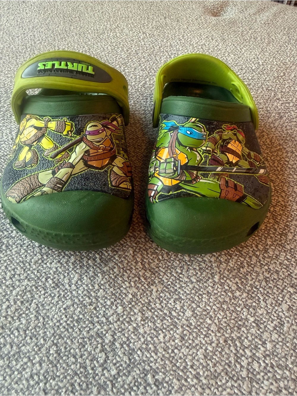 CROCS Kids' Teenage Mutant Ninja Turtles Green Clog Sandals